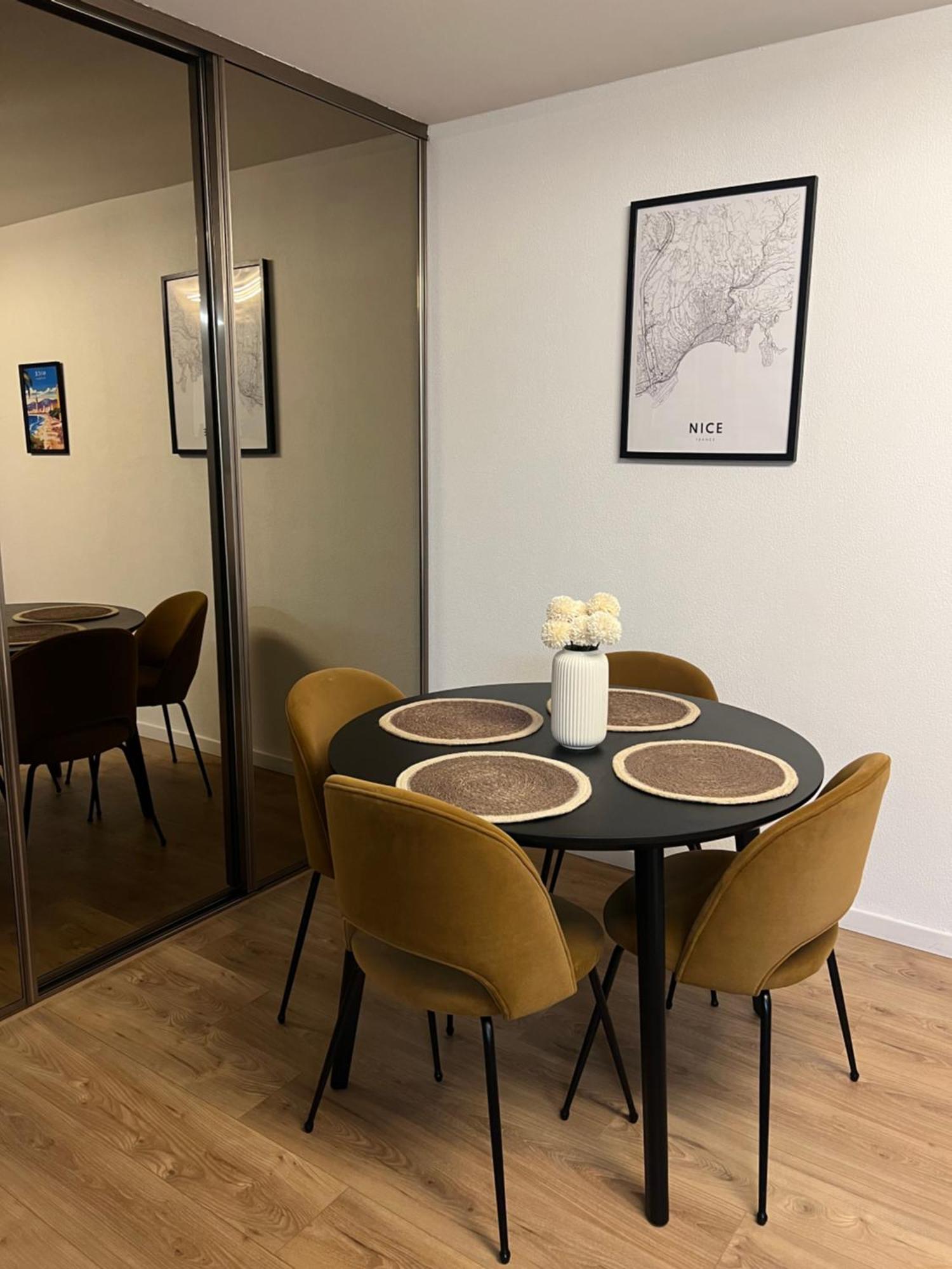 Appartement Olympie, Airport, Train And Tram Station Fully Equipped For 3 Peoples